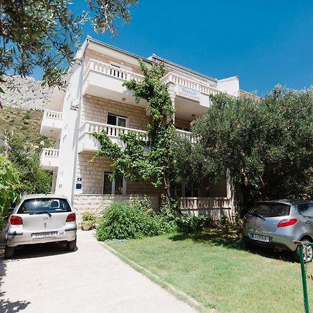 Apartments Diridonda Omiš Pokoj fotografie