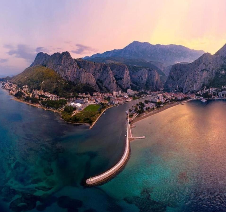 Apartments Diridonda Omiš Exteriér fotografie