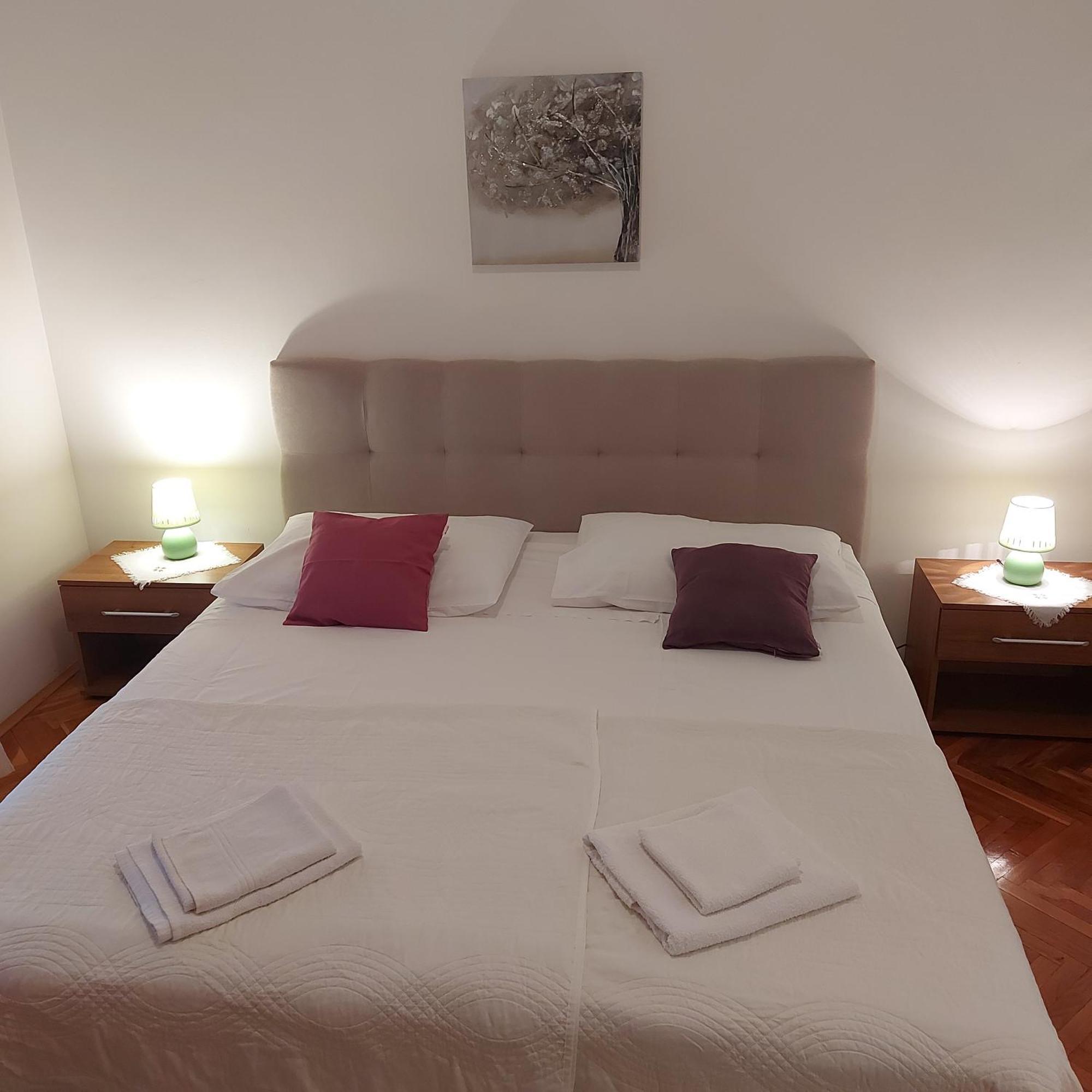 Apartments Diridonda Omiš Pokoj fotografie